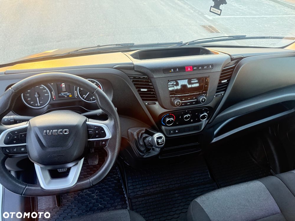 Iveco DAILY 35/50-180 3.0 HPI 180KM WYWROTKA 3-stronna ! 33 tyś km! Resor +Poduszka! HAK! Czarny Mat! Jedyny Taki!! - 15