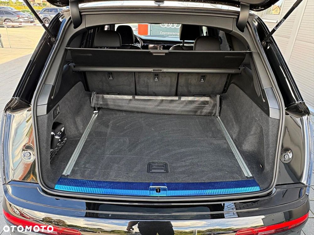 Audi Q7 - 30