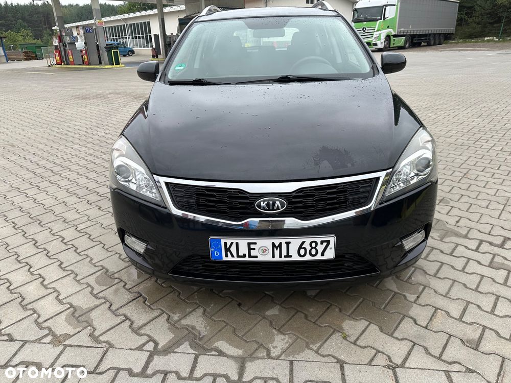 Kia Ceed 1.4 L - 21
