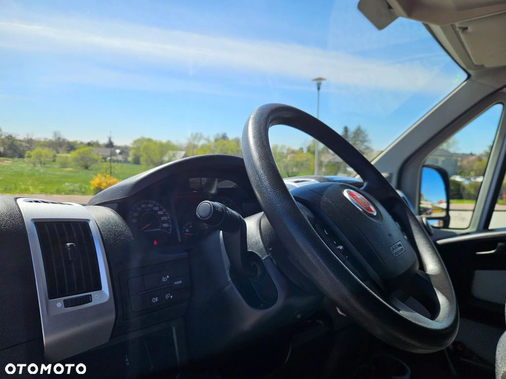 Fiat Ducato 2.3 Brygadówka 6 osób - 23