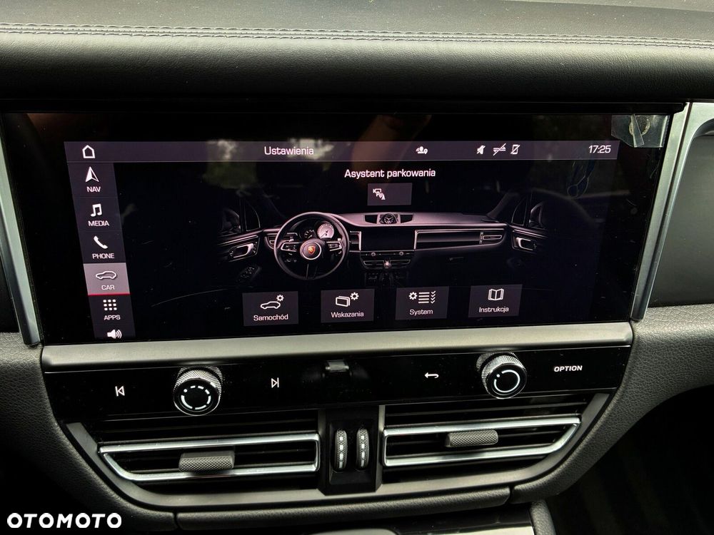 Porsche Macan - 27
