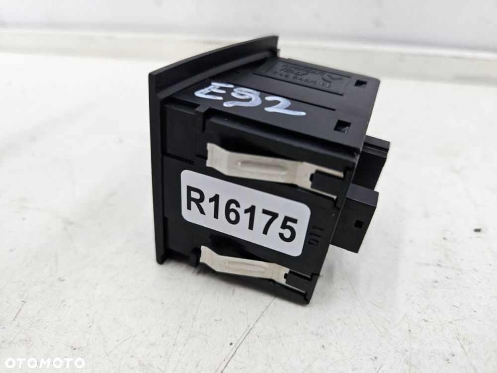 Włącznik świateł awaryjnych BMW E90 E91 E92 E93 04-12r. przycisk 9132421 - 5