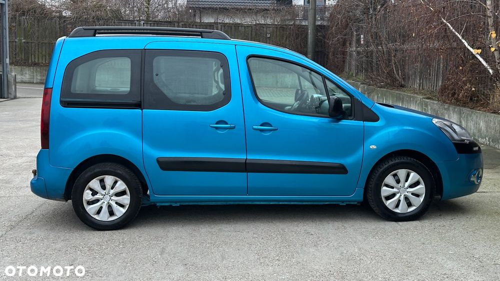 Citroën Berlingo Multispace e-HDi 90 FAP EGS6 Exclusive - 4