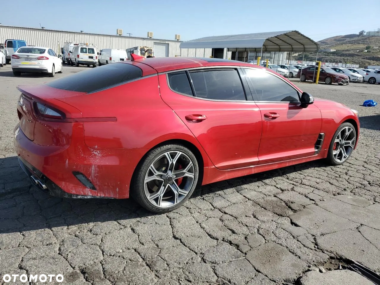 Kia Stinger - 5