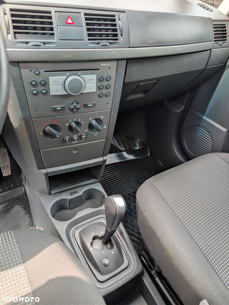 Opel Meriva 1.6 Cosmo MTA - 4