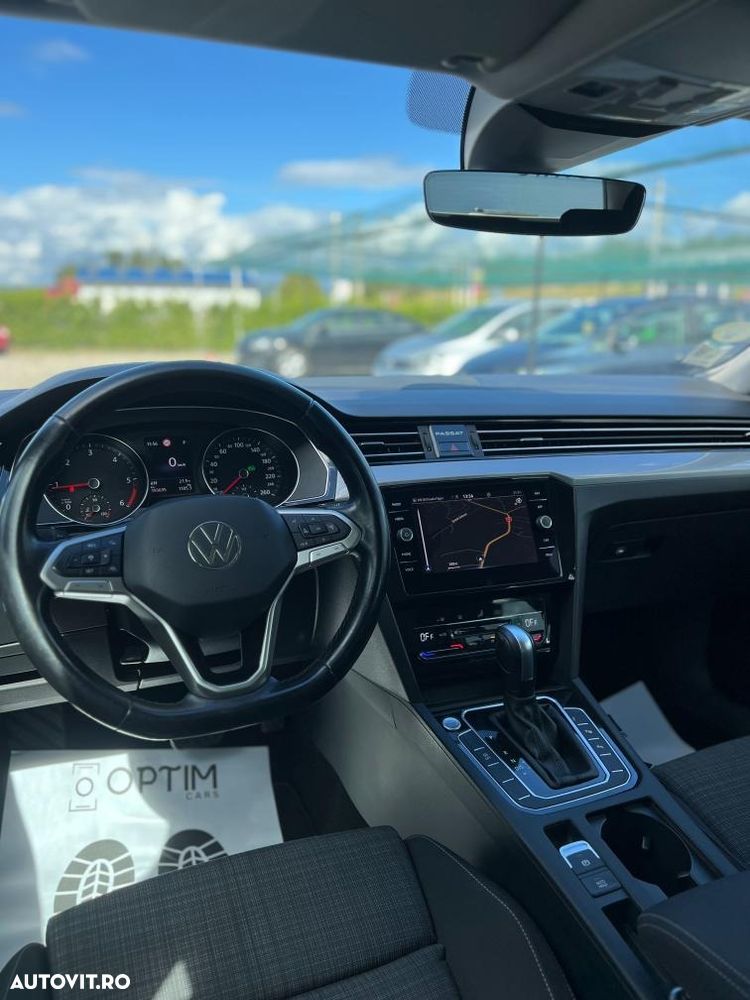 Volkswagen Passat - 8
