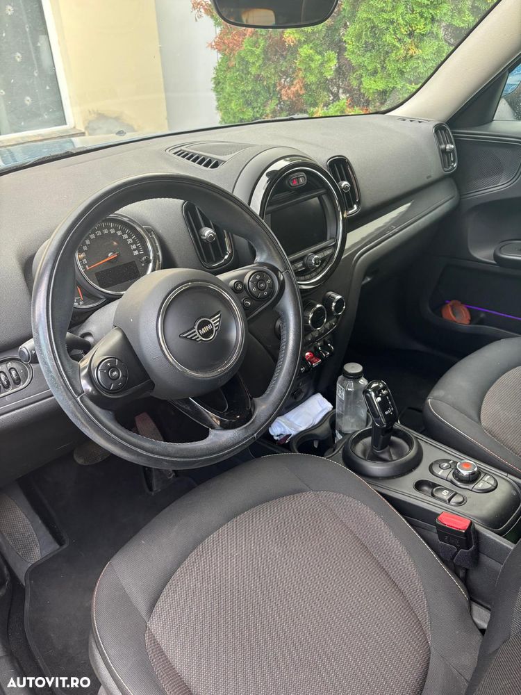 Mini Countryman - 3