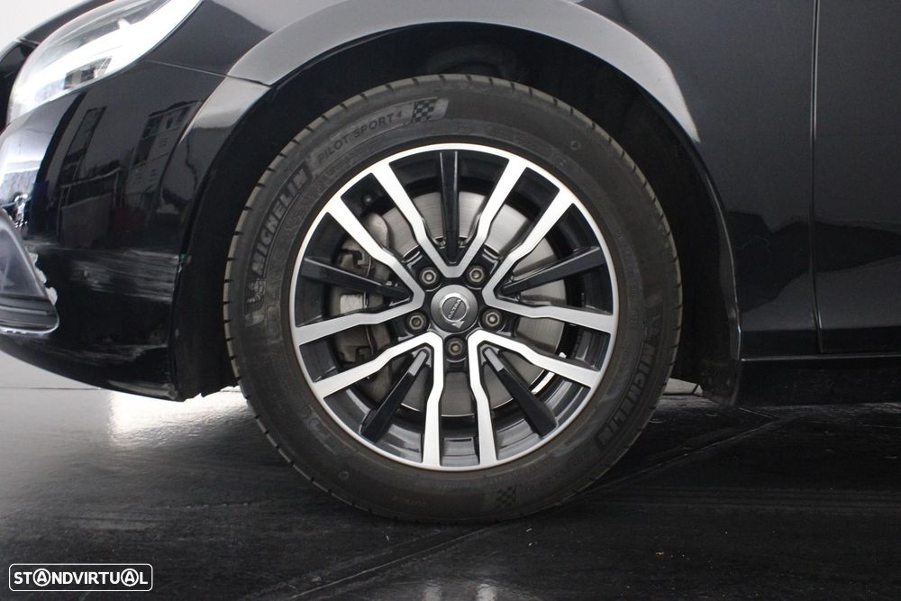 Volvo V40 2.0 D3 Inscription - 28