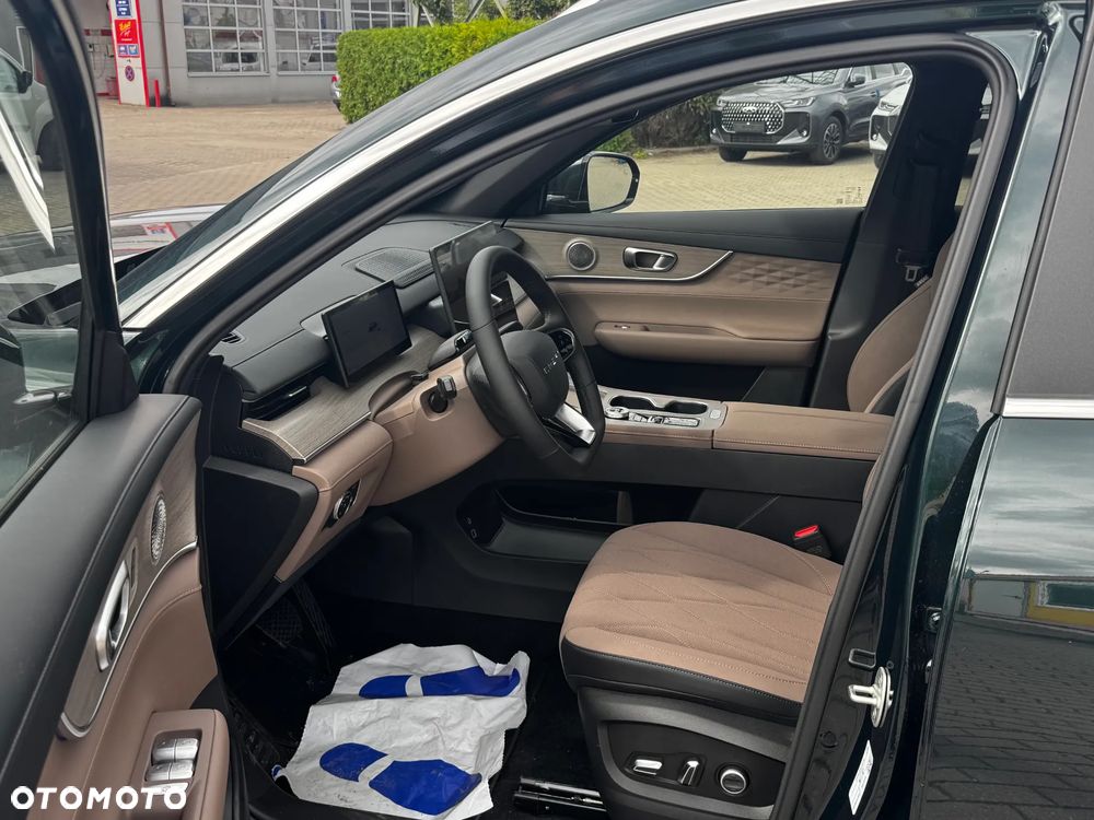 Chery Tiggo 8 1.5 T-GDI Super Hybrid Prestige DCT - 11