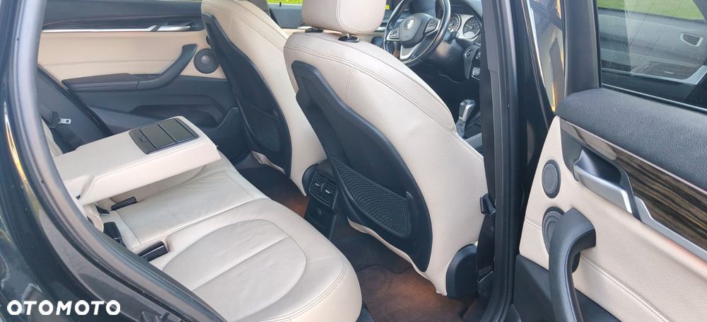 BMW X1 - 12