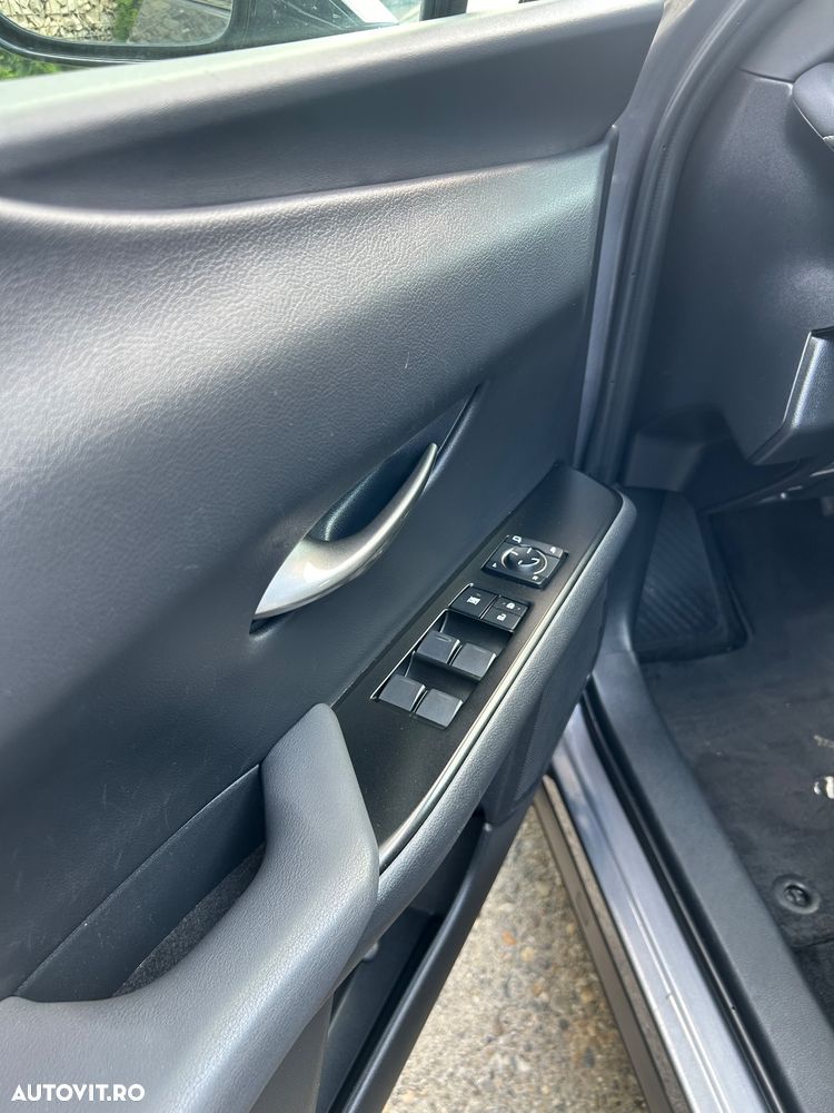 Lexus UX 250h FWD Business - 8