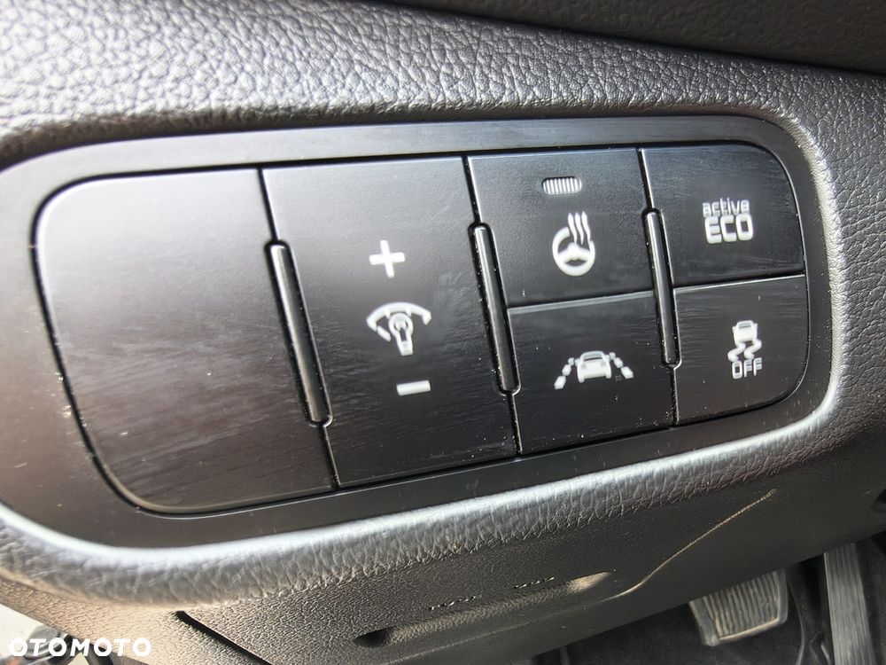 Kia Carens 1.7 CRDi Spirit - 20
