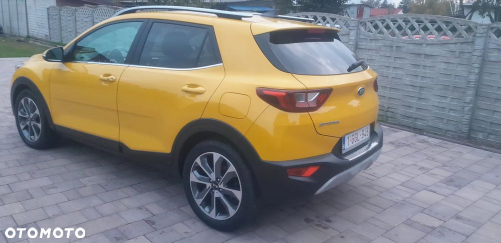 Kia Stonic 1.6 CRDi SCR XL - 4