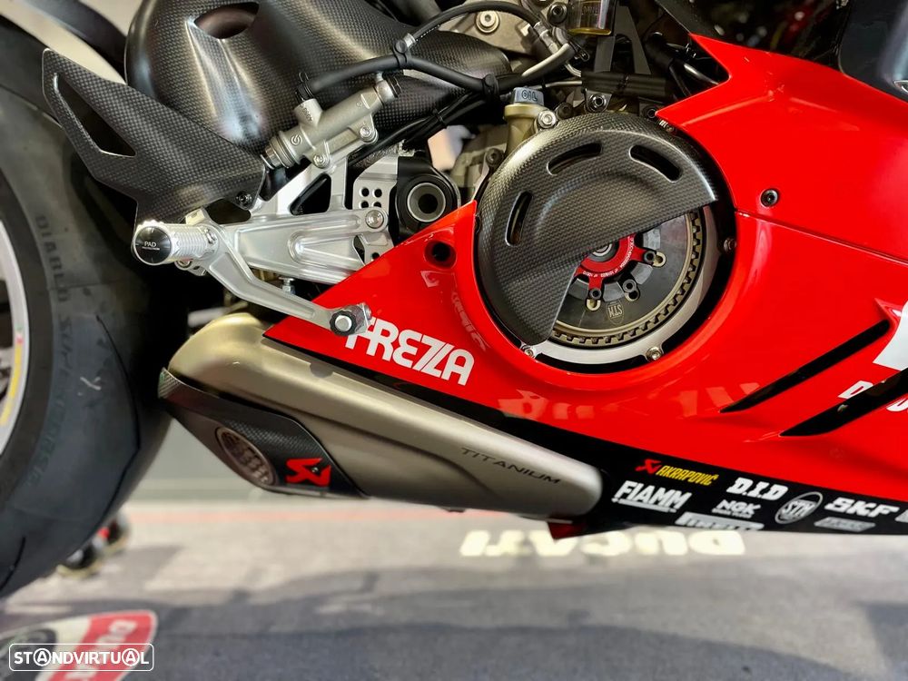 Ducati Panigale V4 BAUTISTA 2022 World Champion Replica - 5
