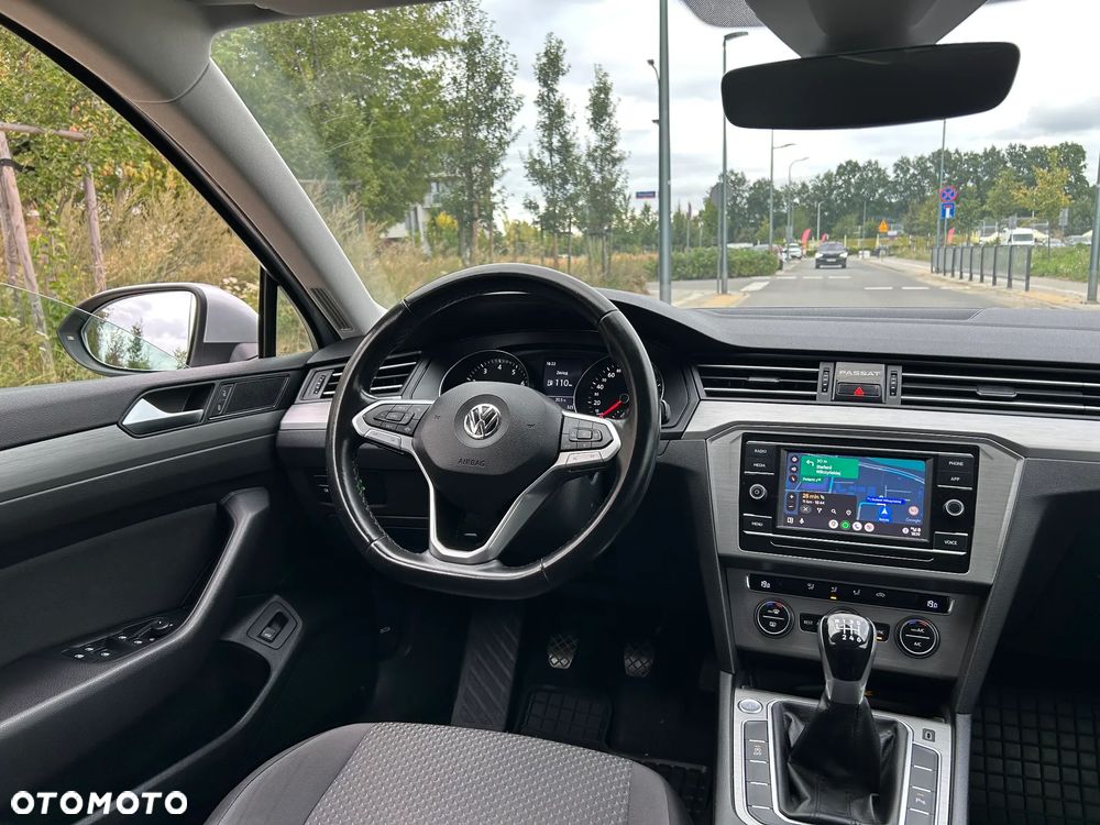 Volkswagen Passat 1.5 TSI EVO Essence - 13