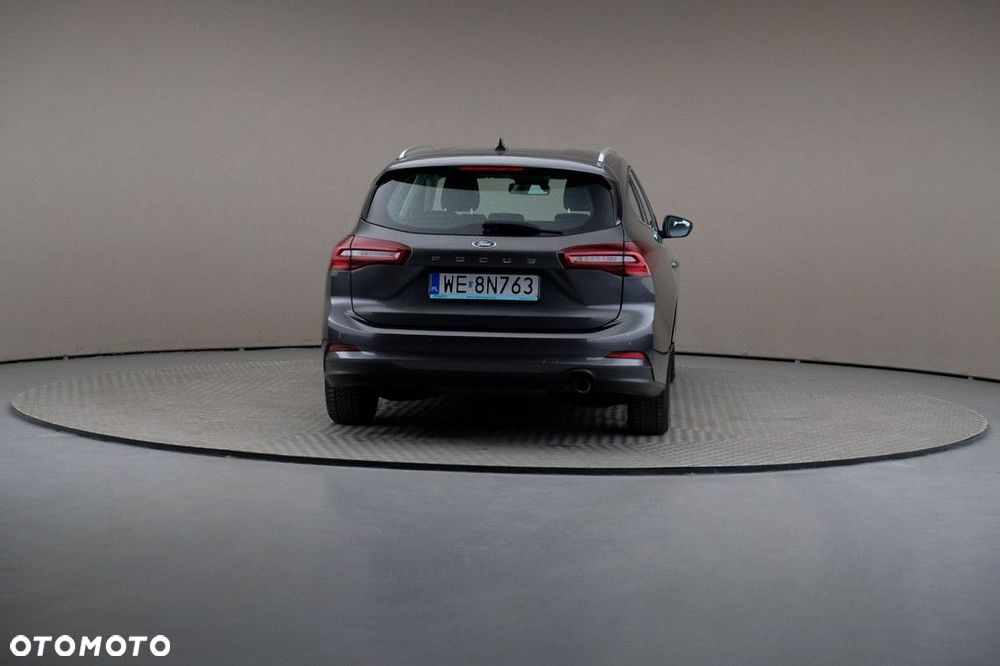 Ford Focus 1.0 EcoBoost Titanium - 5