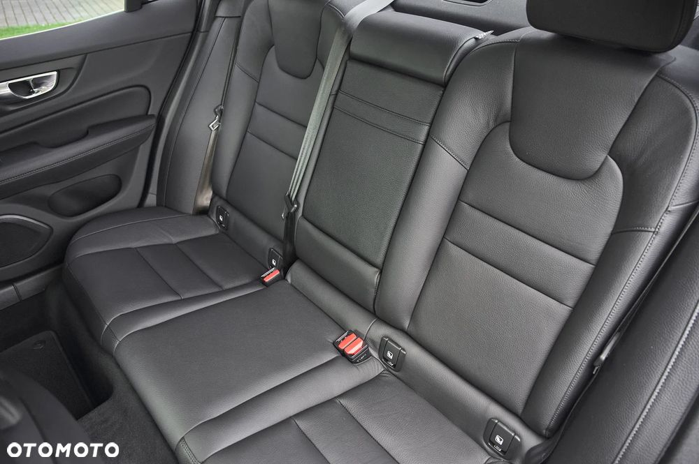 Volvo S60 T5 Inscription - 8