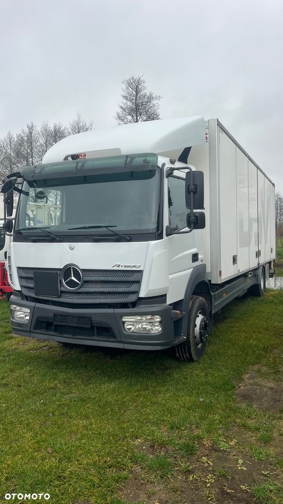 Mercedes-Benz 1524 (1624) ATEGO kontener , winda , otwierany bok, (chłodnia izoterma) - 1