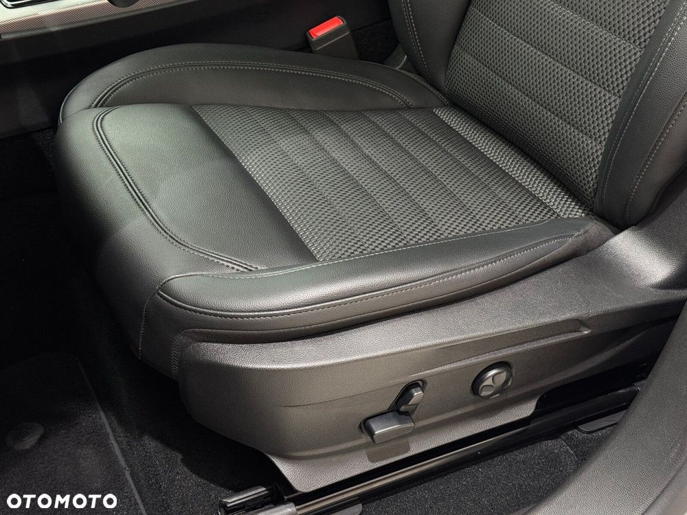 Alfa Romeo Stelvio 2.0 Turbo Sprint Q4 - 11