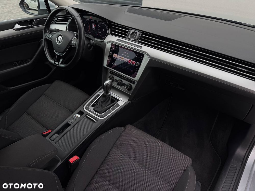 Volkswagen Passat Variant 1.5 TSI OPF DSG Comfortline - 26