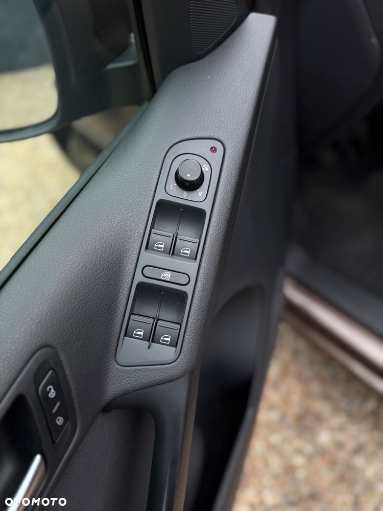 Volkswagen Tiguan 2.0 TDI DPF BlueMotion Technology Cup Sport & Style - 12