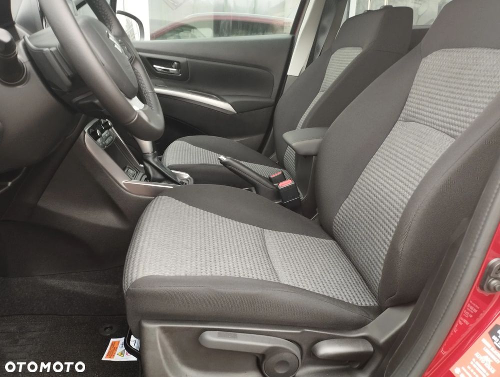 Suzuki S-Cross 1.4 BoosterJet mHEV Premium Plus SP - 16