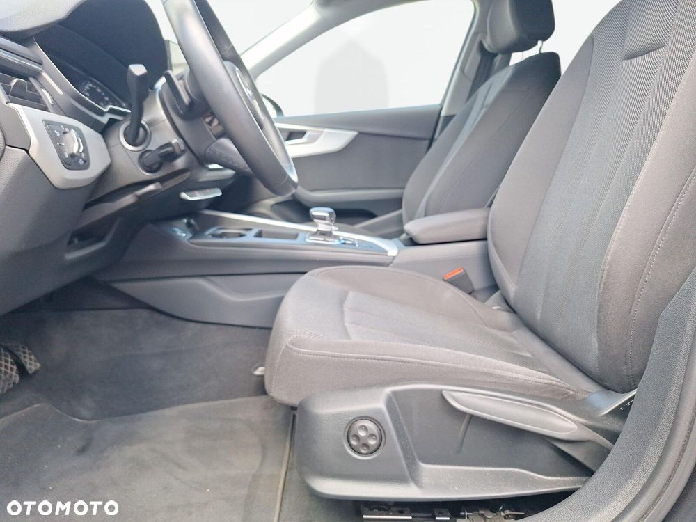 Audi A4 Avant 35 TFSI mHEV Advanced S tronic - 10