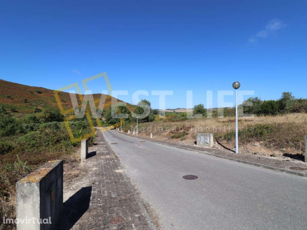 Investimento Seguro - Urbanização de Futuro - Lote com 540m2 - Grande imagem: 2/16