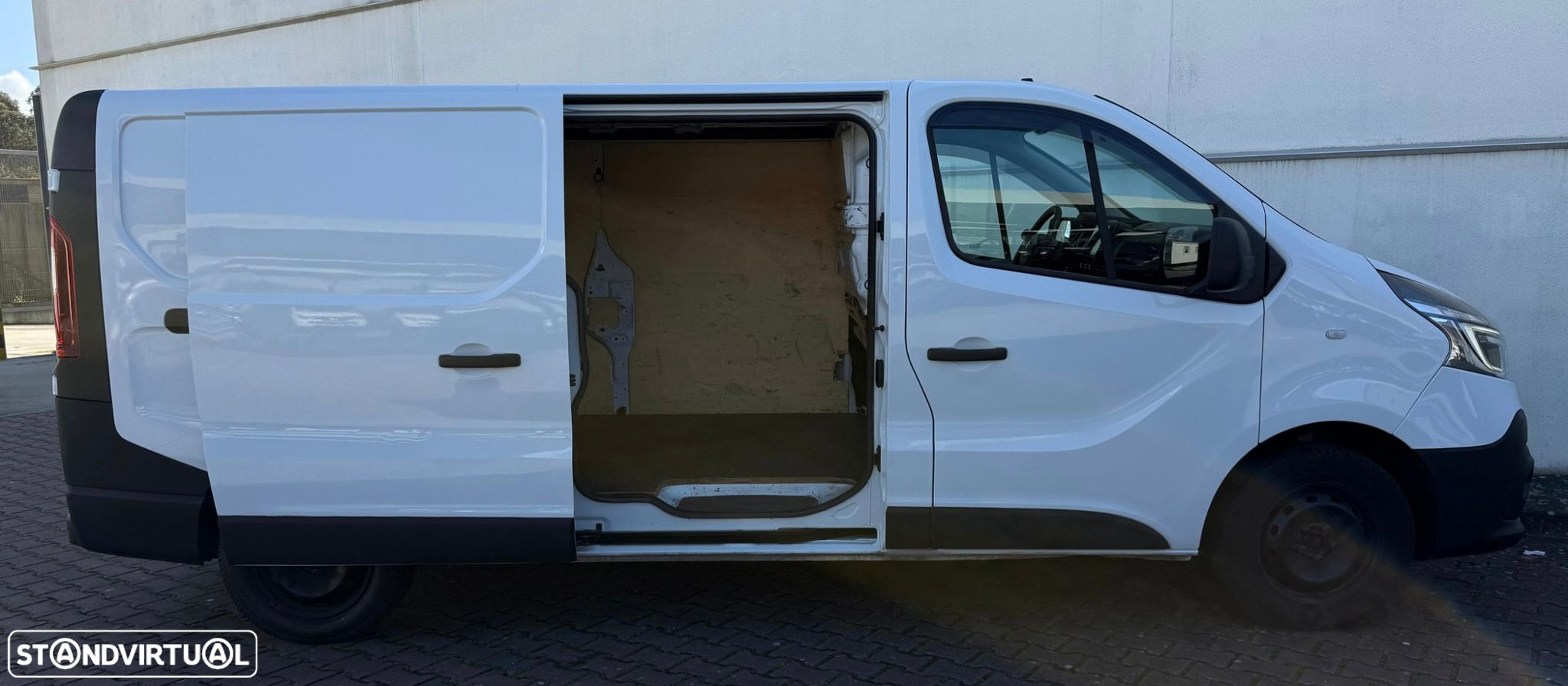 Renault Trafic 2.0 dCi L2H1 1.0T Grand Intens SS - 8