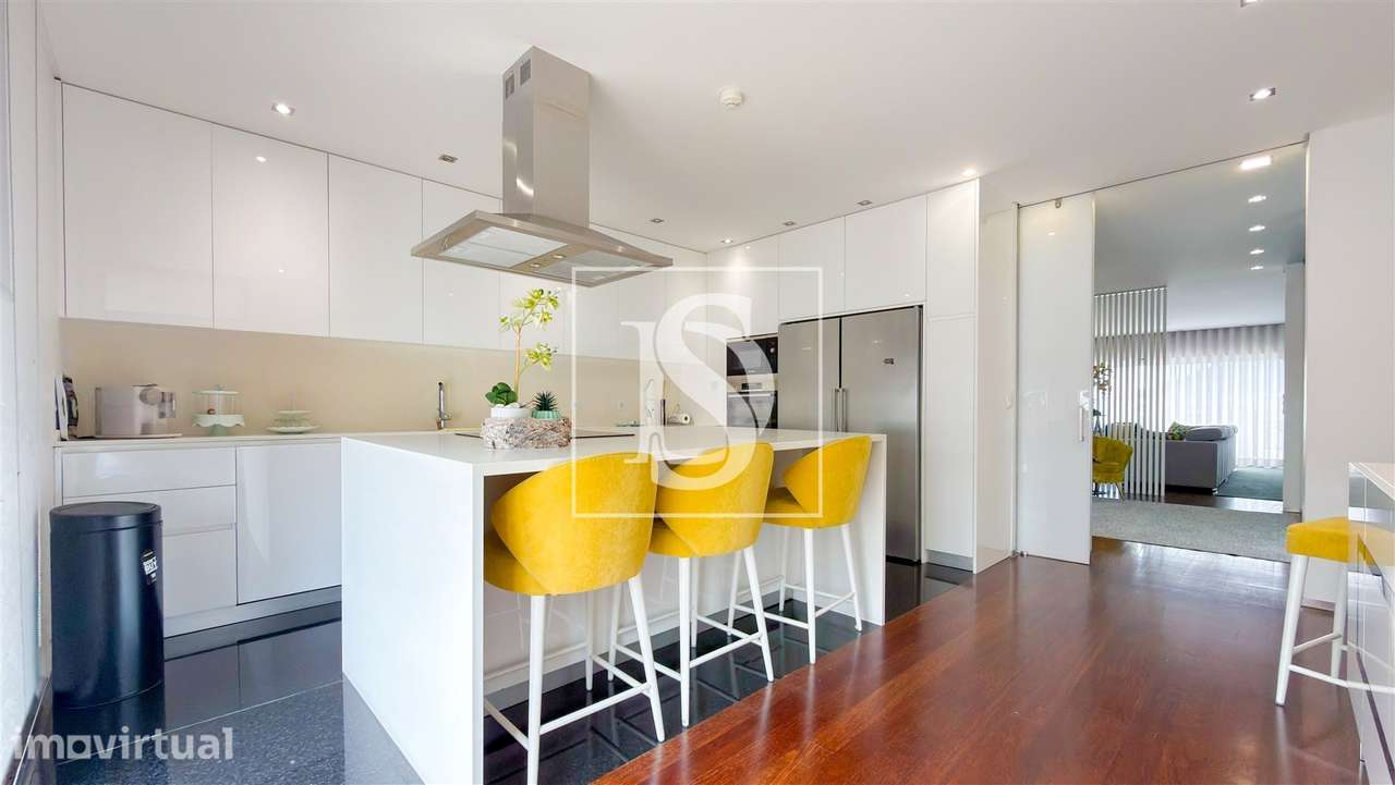 Moradia de luxo T3 em Viana do Castelo Elevador | Garagem | Rooftop - Grande imagem: 2/60