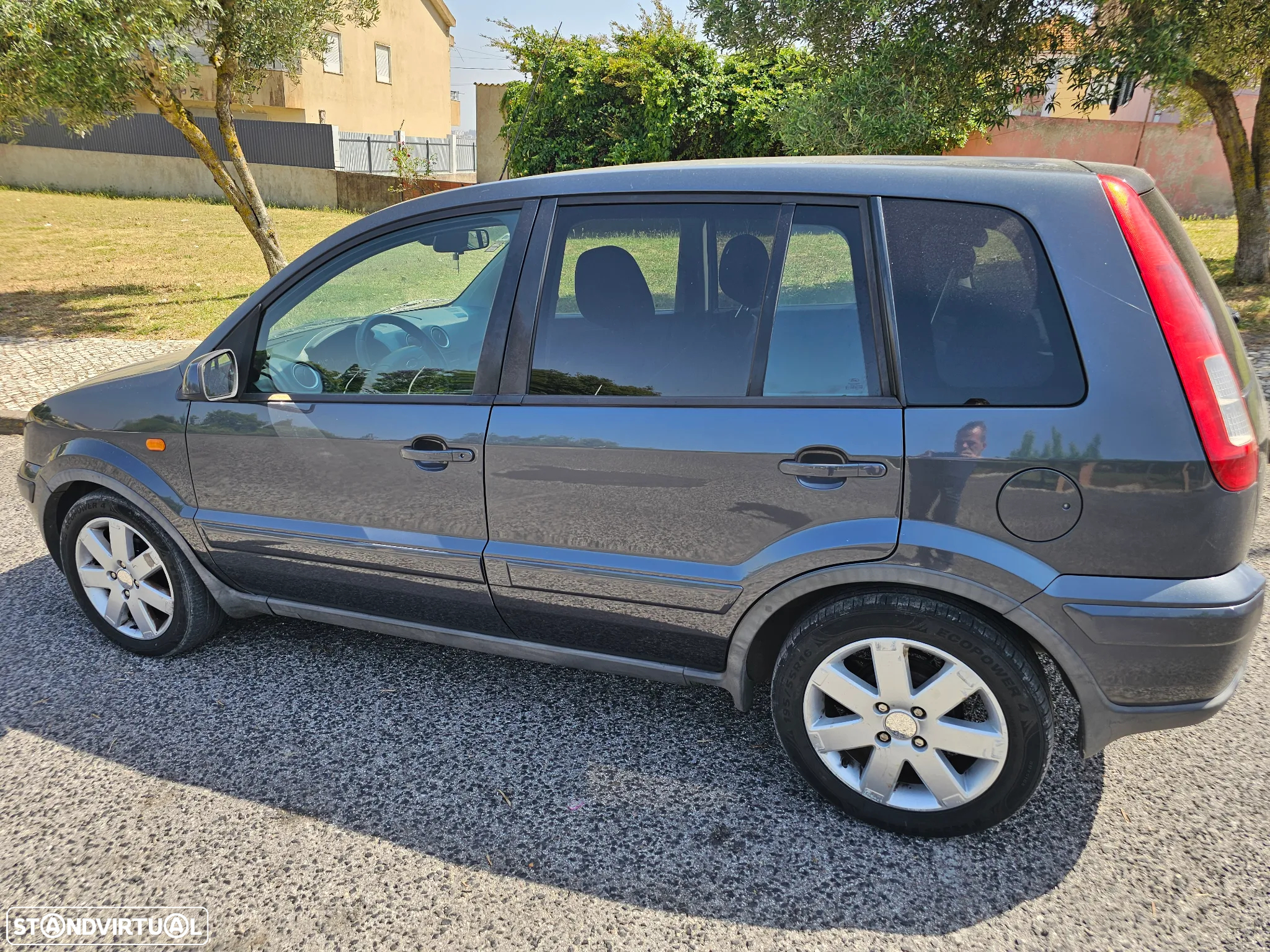 Ford Fusion 1.25 Trend - 10