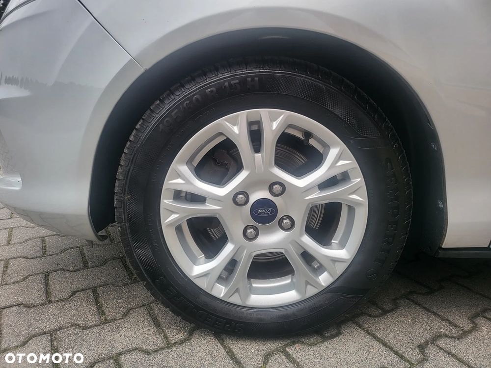 Ford B-MAX 1.6 Titanium - 15