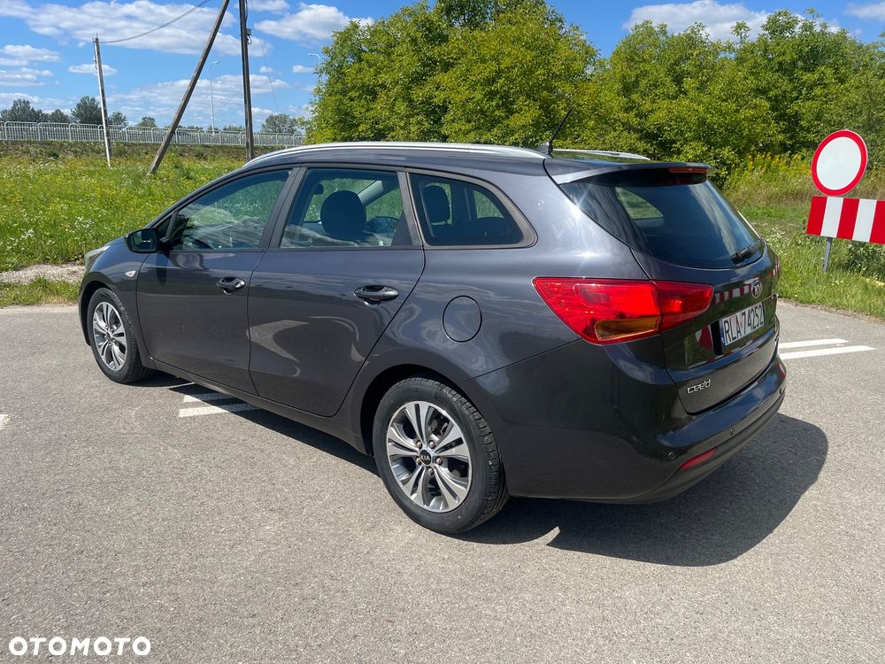 Kia Ceed 1.6 CRDi 128 ISG Edition 7 - 7