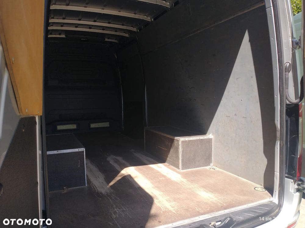 Mercedes-Benz Sprinter - 7