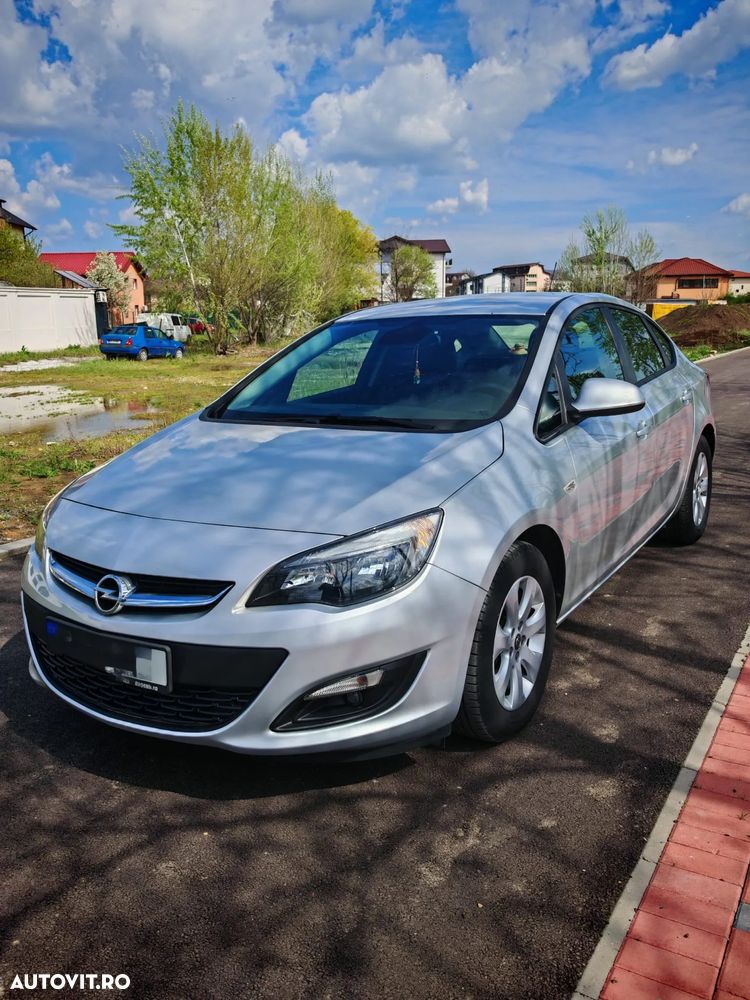 Opel Astra 1.4 ECOTEC Turbo Enjoy - 1