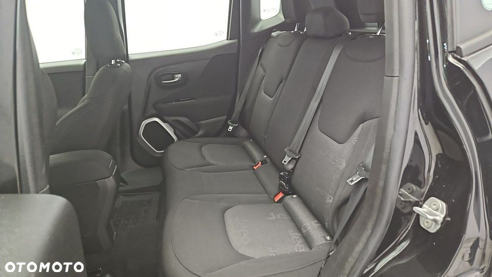Jeep Renegade - 19