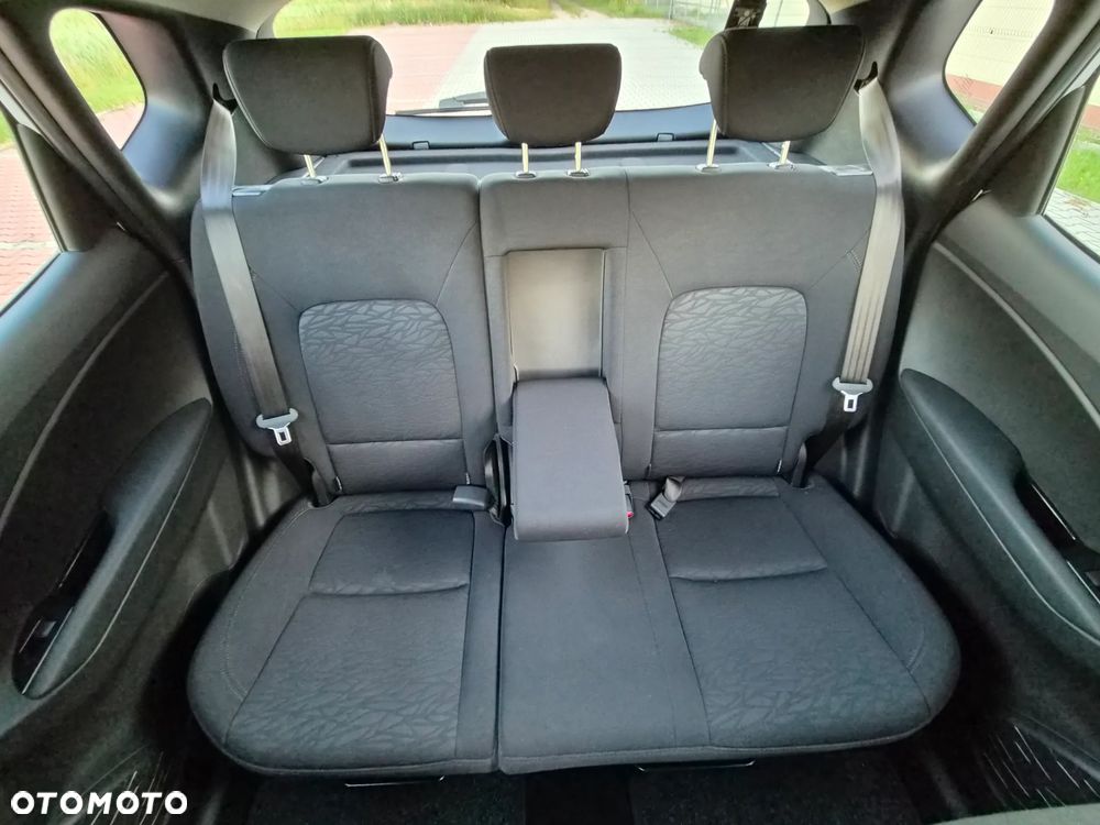 Hyundai ix20 1.4 Style - 31