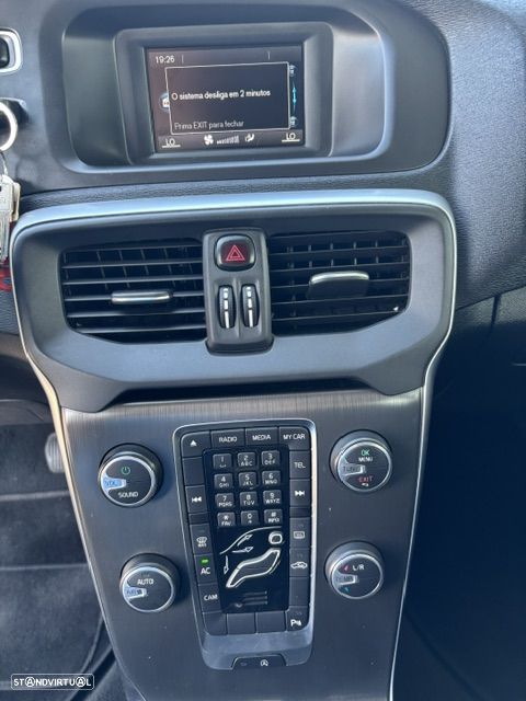 Volvo V40 1.6 D2 Eco Momentum - 25