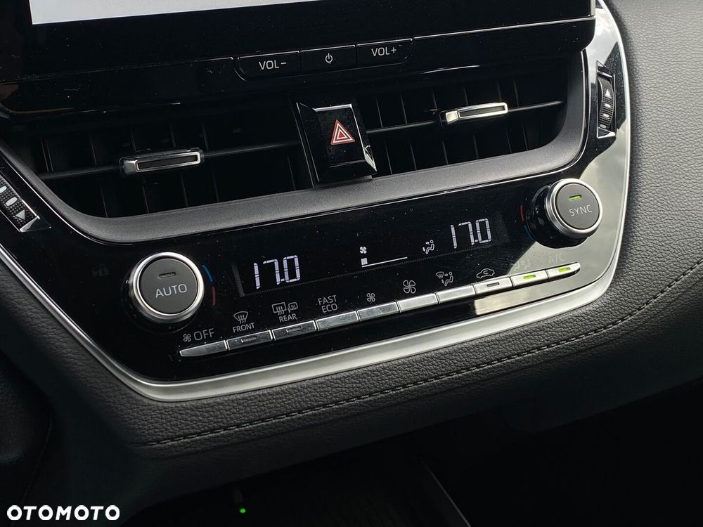 Toyota Corolla Cross 2.0 Hybrid Style - 20