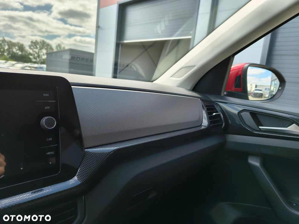 Volkswagen T-Cross 1.0 TSI Life Plus - 18