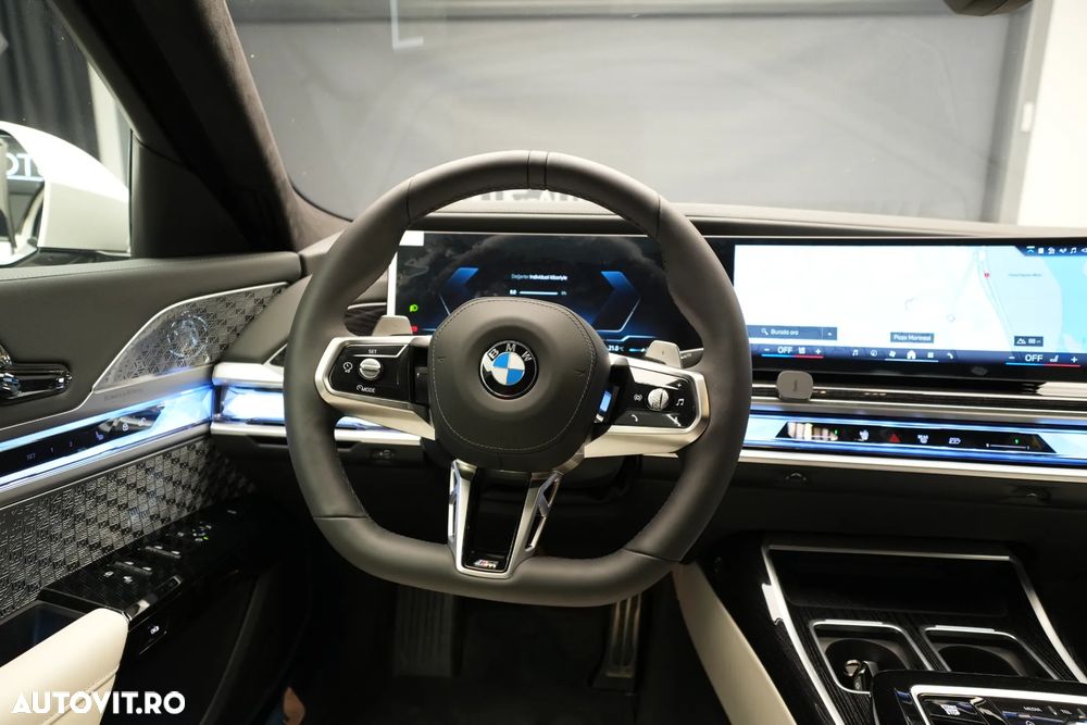BMW Seria 7 740d xDrive MHEV - 26