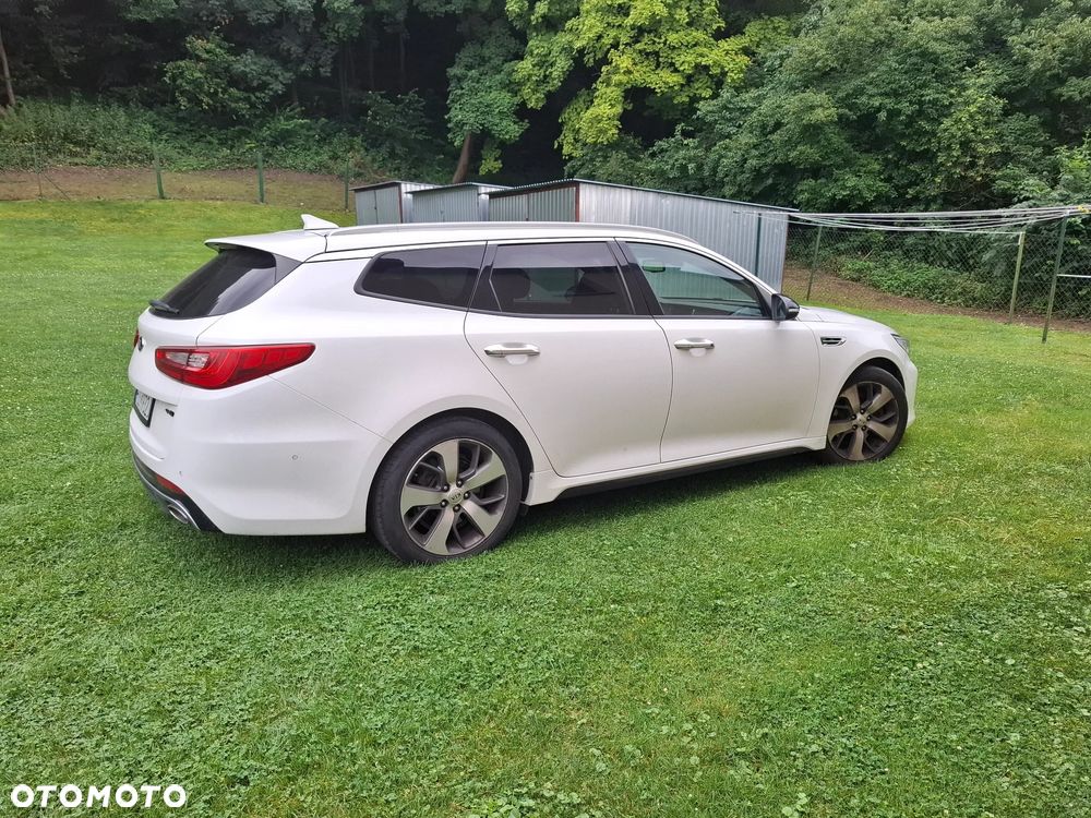 Kia Optima 1.7 CRDI GT Line DCT - 4