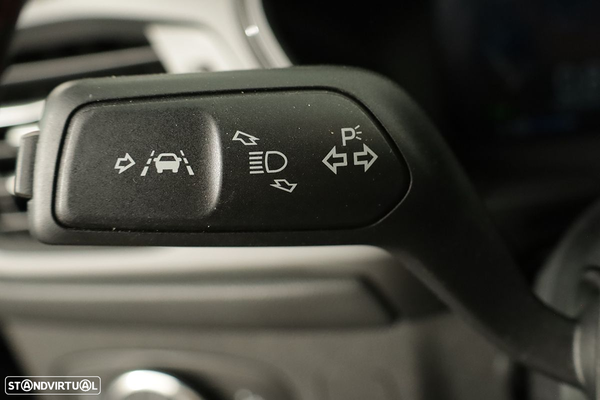 Ford Focus 1.0 EcoBoost MHEV ST-Line X Aut. - 15