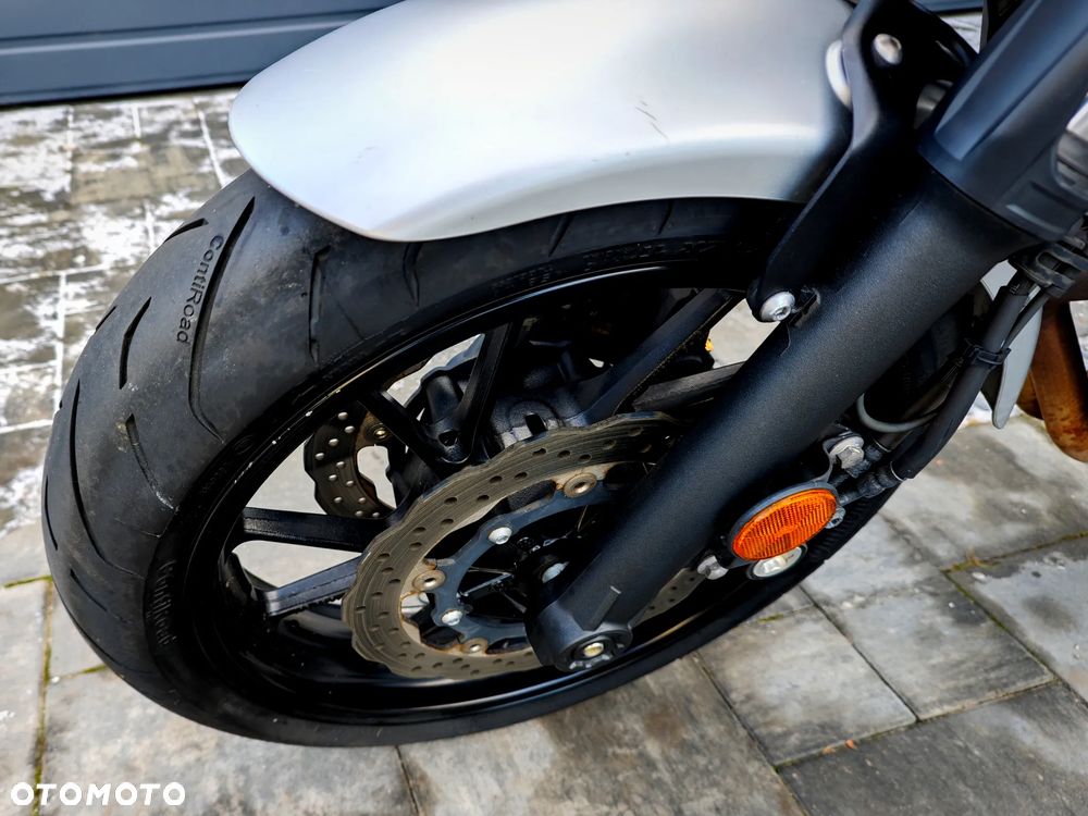 Yamaha XSR - 13