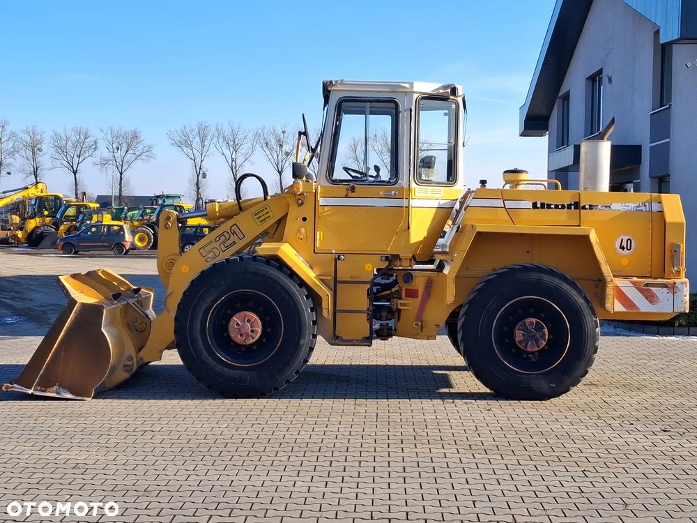 Liebherr L 521 - 2