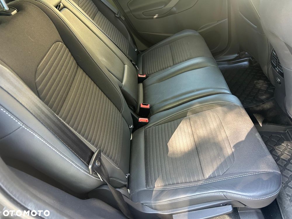 Ford Kuga 2.0 TDCi AWD Titanium - 13