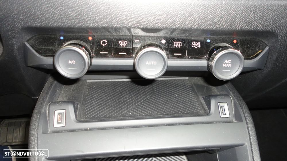 Citroën e-C4 - 20