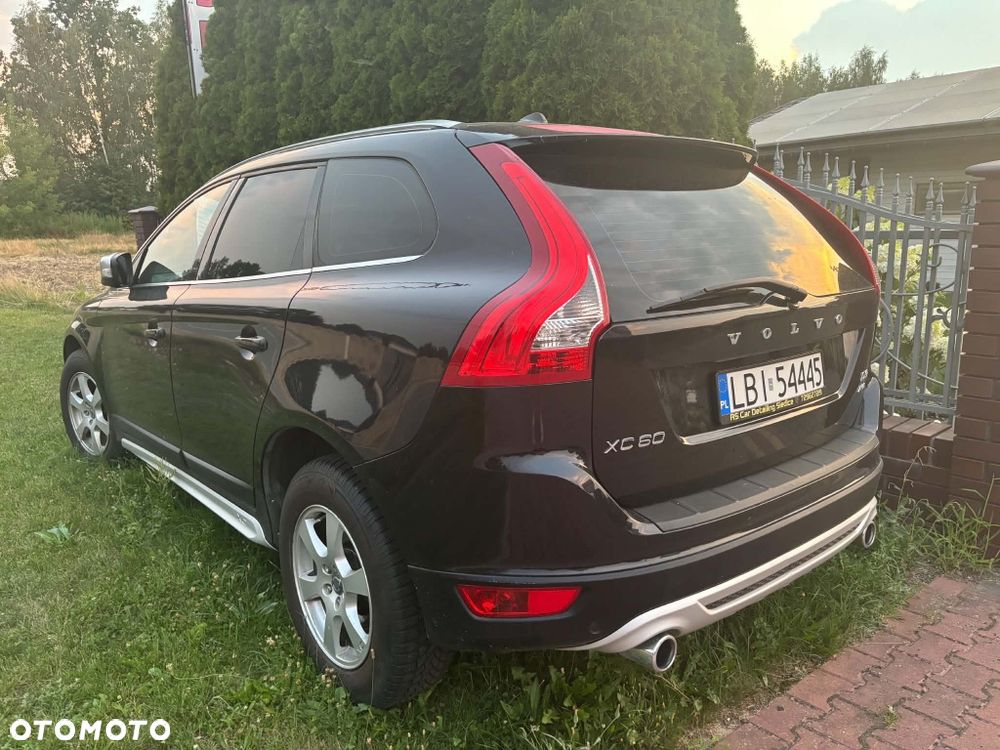 Volvo XC 60 - 4