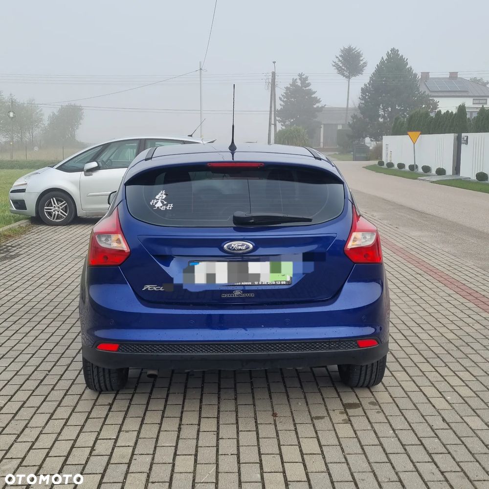 Ford Focus 2014 photo 2