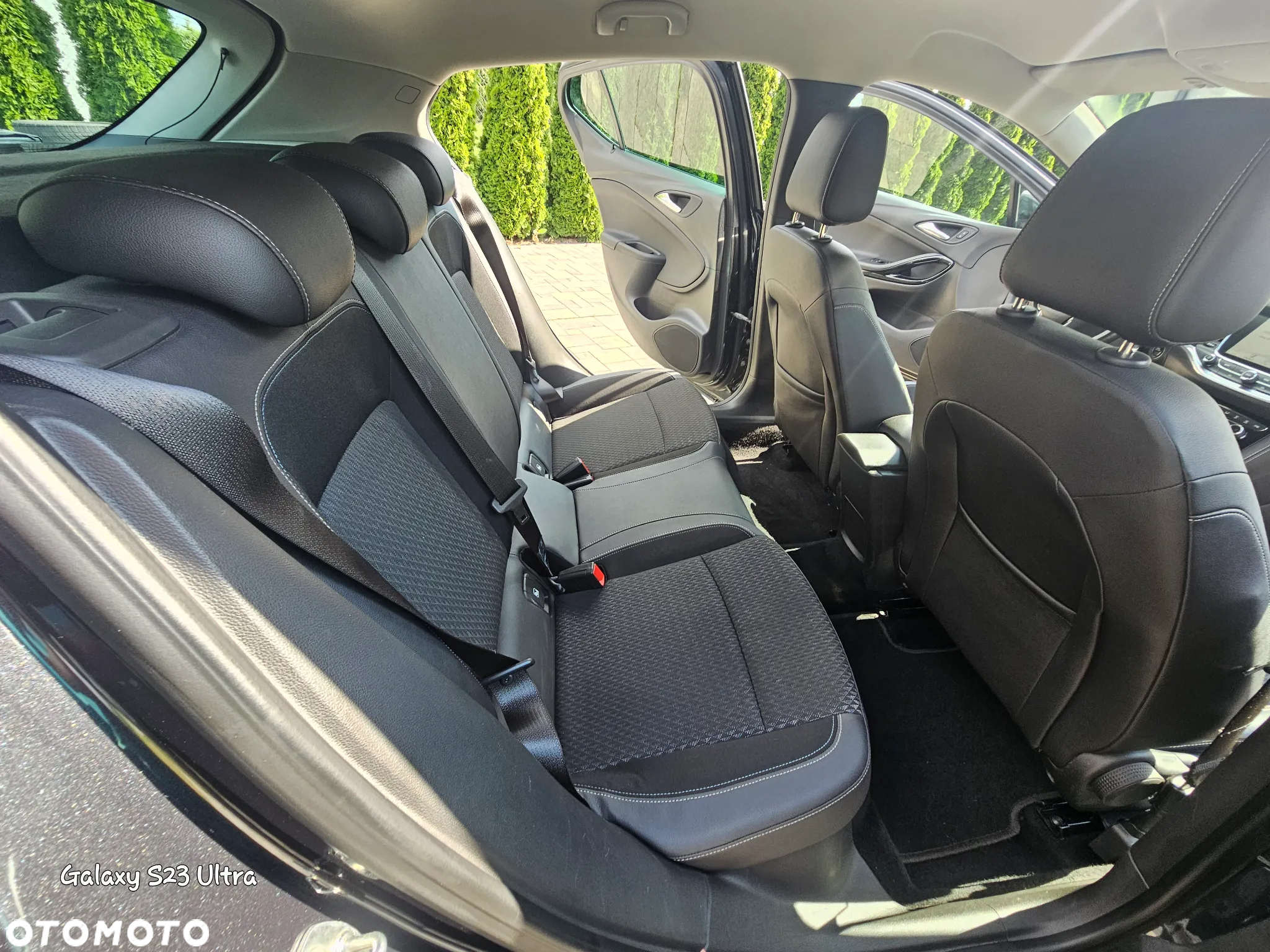 Opel Astra 1.4 Turbo Edition - 12